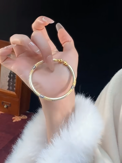 クラシックな立体花模様のバングル - S999 - K400009