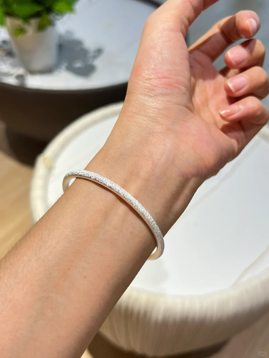 マットシルバーのブレスレット - s999 - L000108