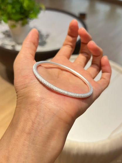 マットシルバーのブレスレット - s999 - L000108