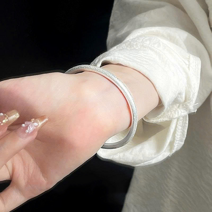 マットシルバーのブレスレット - s999 - L000108